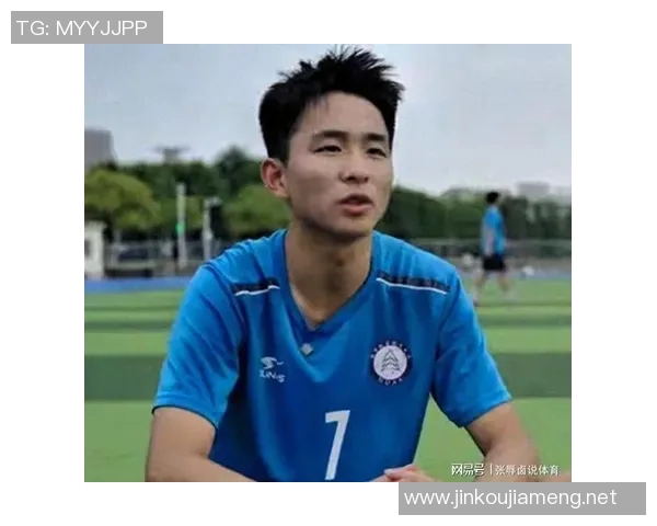 足球明星学历大比拼谁才是学霸中的佼佼者 足球明星学历大比拼谁才是学霸中的佼佼者