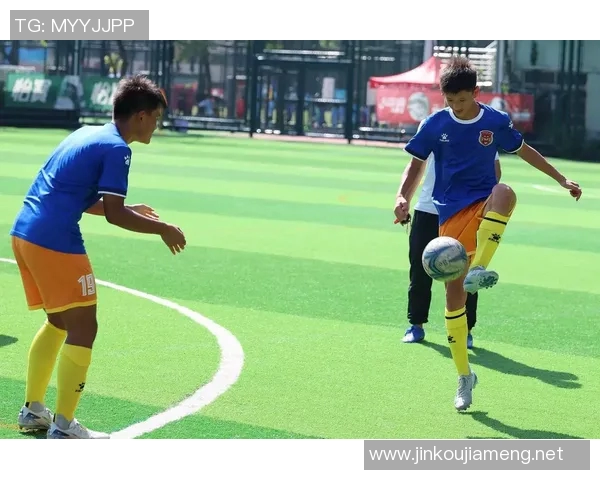 足球明星观看排球比赛视频分享他们的感受与精彩瞬间 足球明星观看排球比赛视频分享他们的感受与精彩瞬间