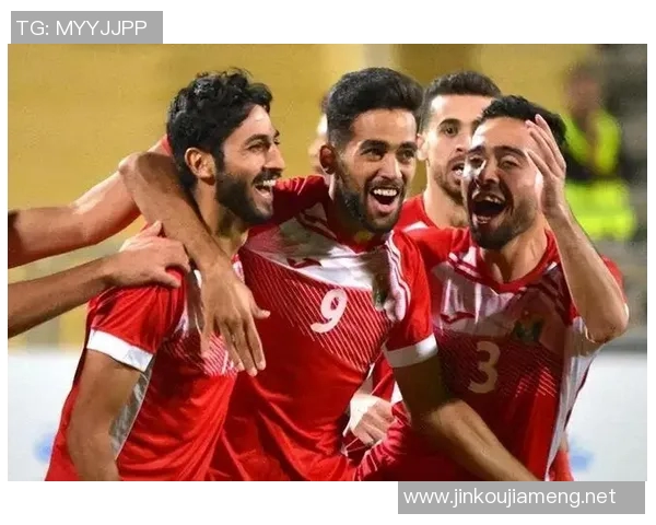 重庆足球队的崛起之路:从默默无闻到冠军赛的辉煌历程 重庆足球队的崛起之路:从默默无闻到冠军赛的辉煌历程