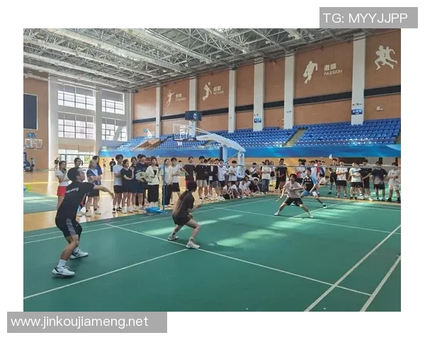 广州羽毛球队整体压制策略解析与深度剖析羽毛球竞技的成功之道