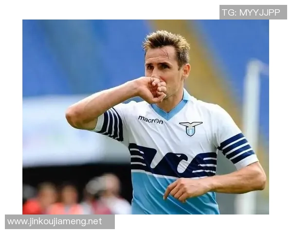 拿冠军最少的足球明星背后的奋斗与坚持故事探秘